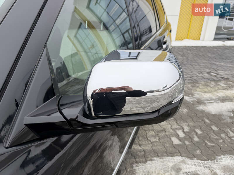 Внедорожник / Кроссовер Toyota Sequoia 2023 в Львове фото 24 Внедорожник / Кроссовер Toyota Sequoia 2023 в Львове