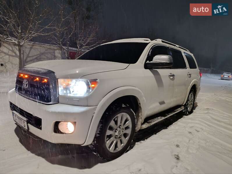 Внедорожник / Кроссовер Toyota Sequoia 2008 в Смеле фото 6 Внедорожник / Кроссовер Toyota Sequoia 2008 в Смеле