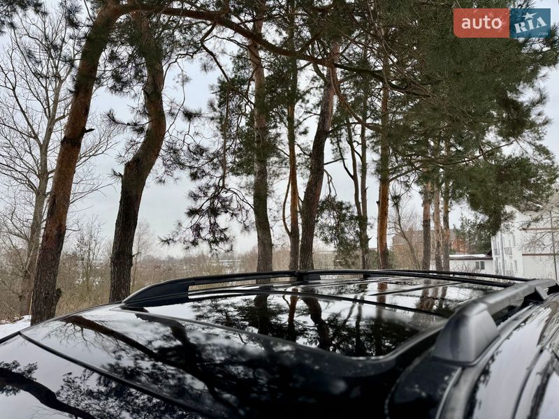 Внедорожник / Кроссовер Toyota Sequoia 2011 в Киеве