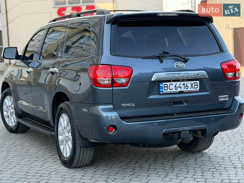 Внедорожник / Кроссовер Toyota Sequoia 2008 в Львове