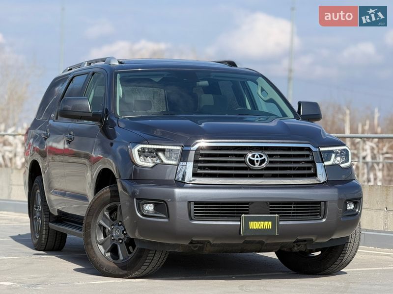 Внедорожник / Кроссовер Toyota Sequoia 2019 в Киеве