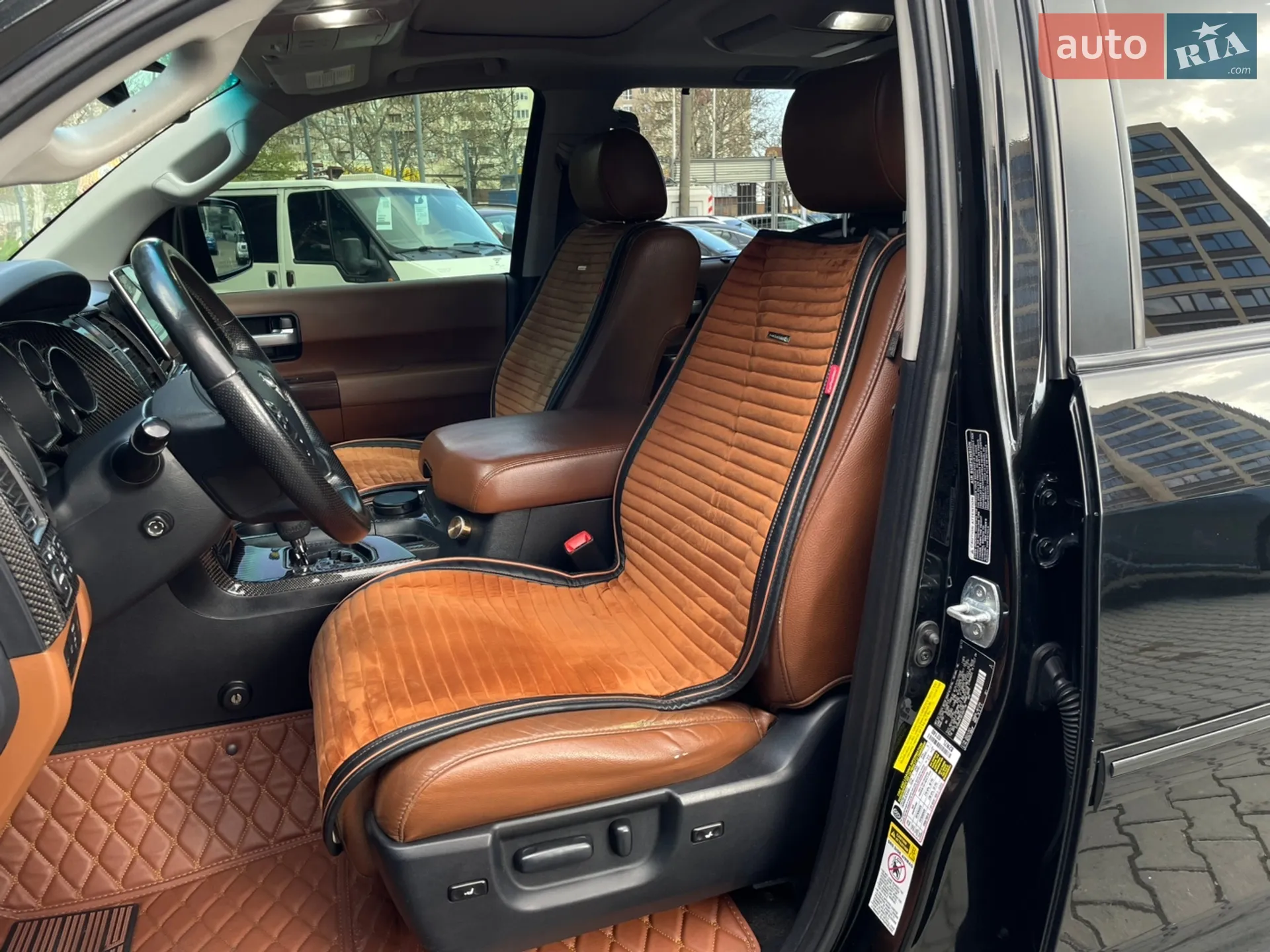 2011 Toyota Sequoia - мініатюра 19