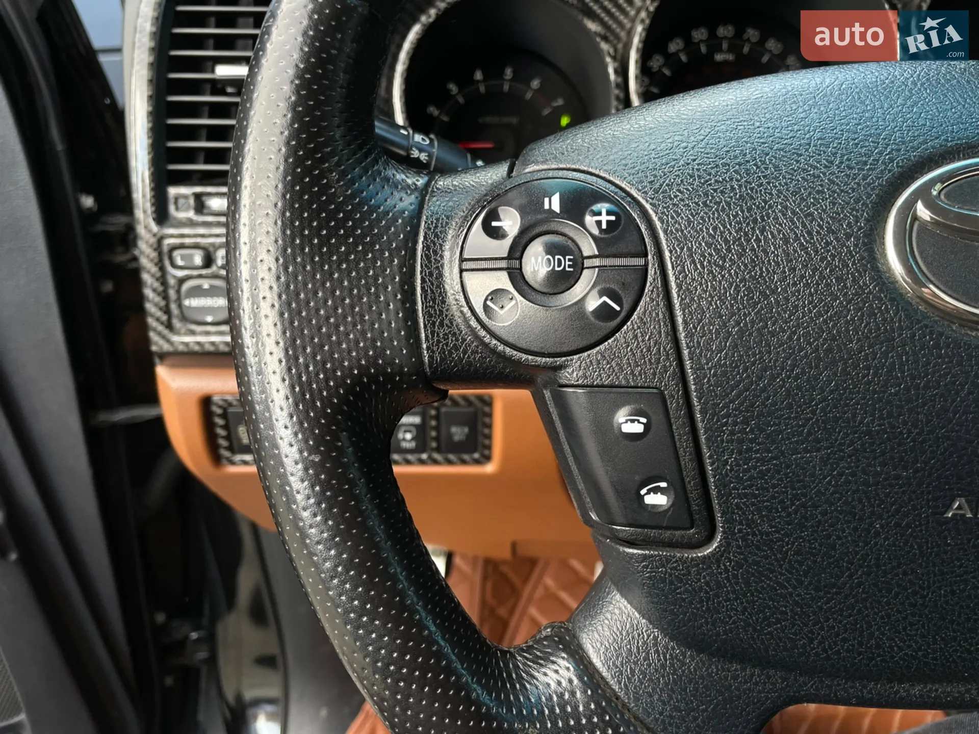 2011 Toyota Sequoia - мініатюра 24