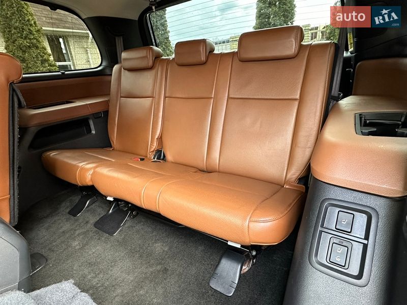 Позашляховик / Кросовер Toyota Sequoia 2008 в Харкові