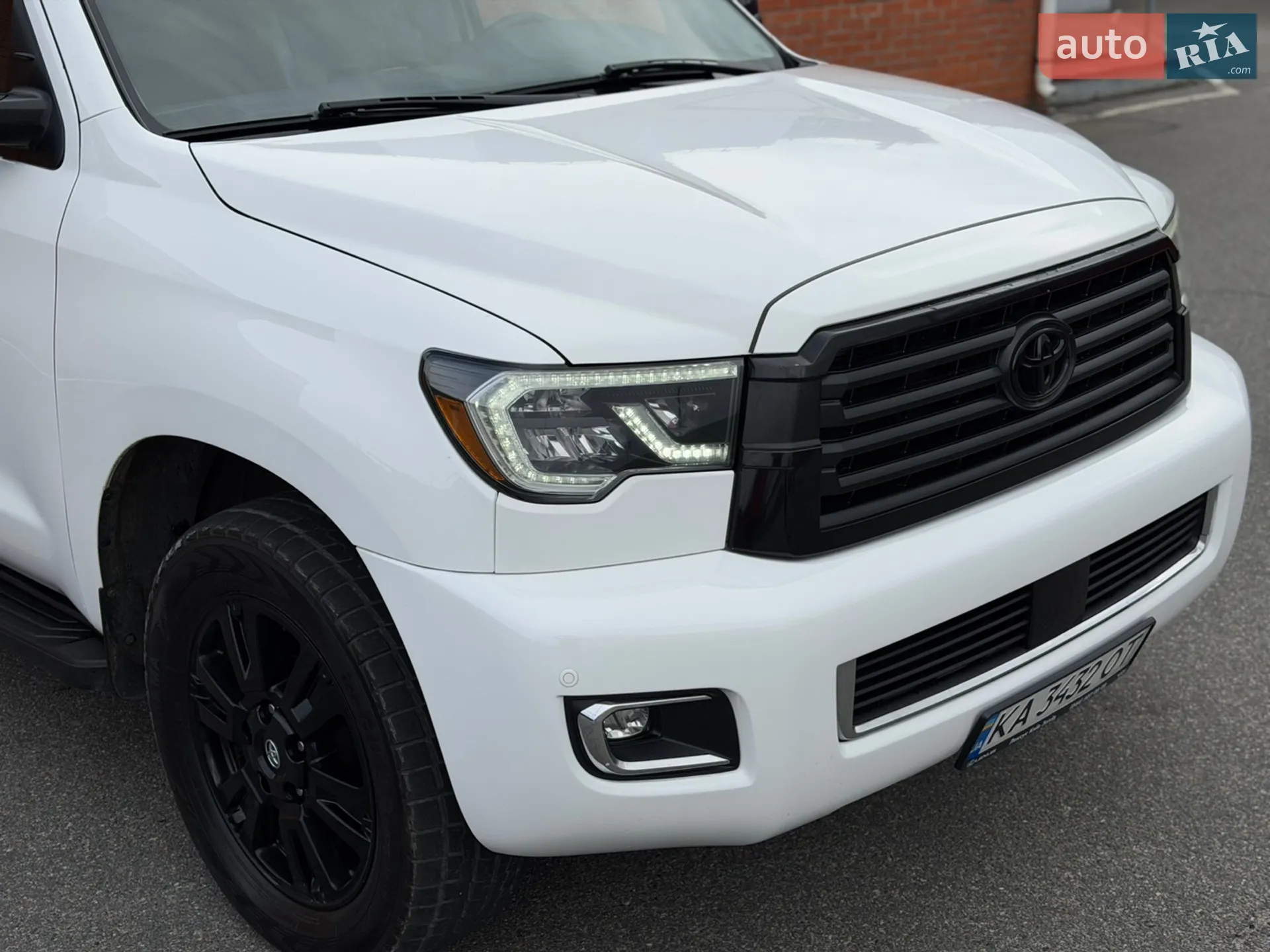 2018 Toyota Sequoia - мініатюра 6