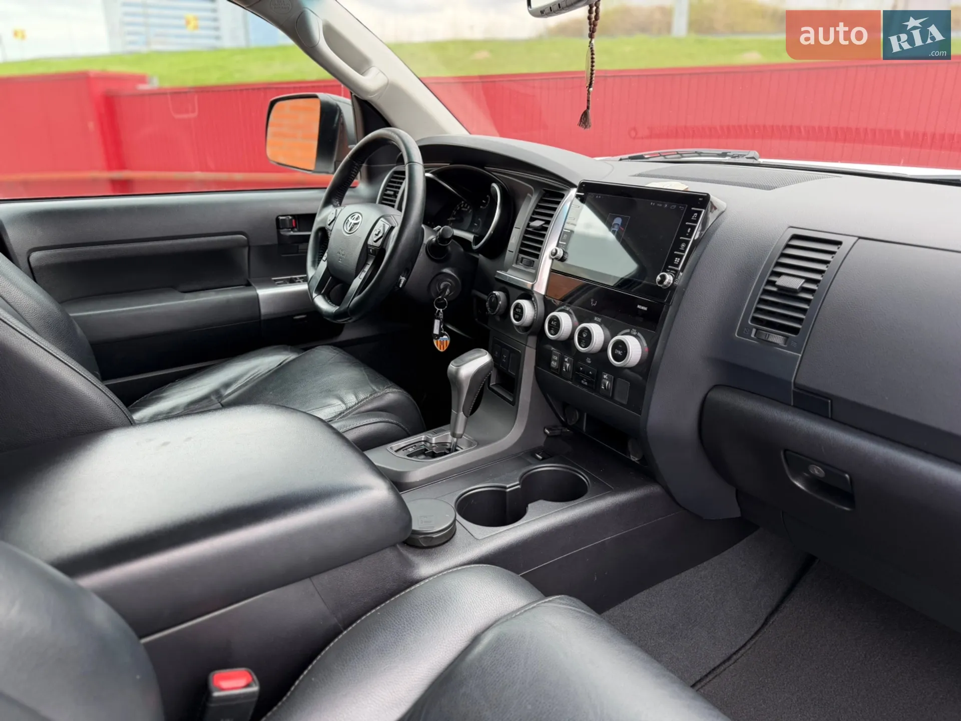 2018 Toyota Sequoia - мініатюра 23
