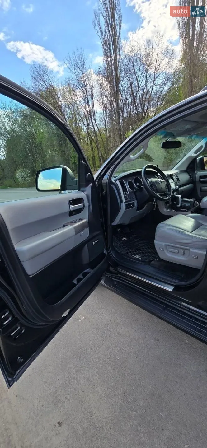 2012 Toyota Sequoia - мініатюра 14