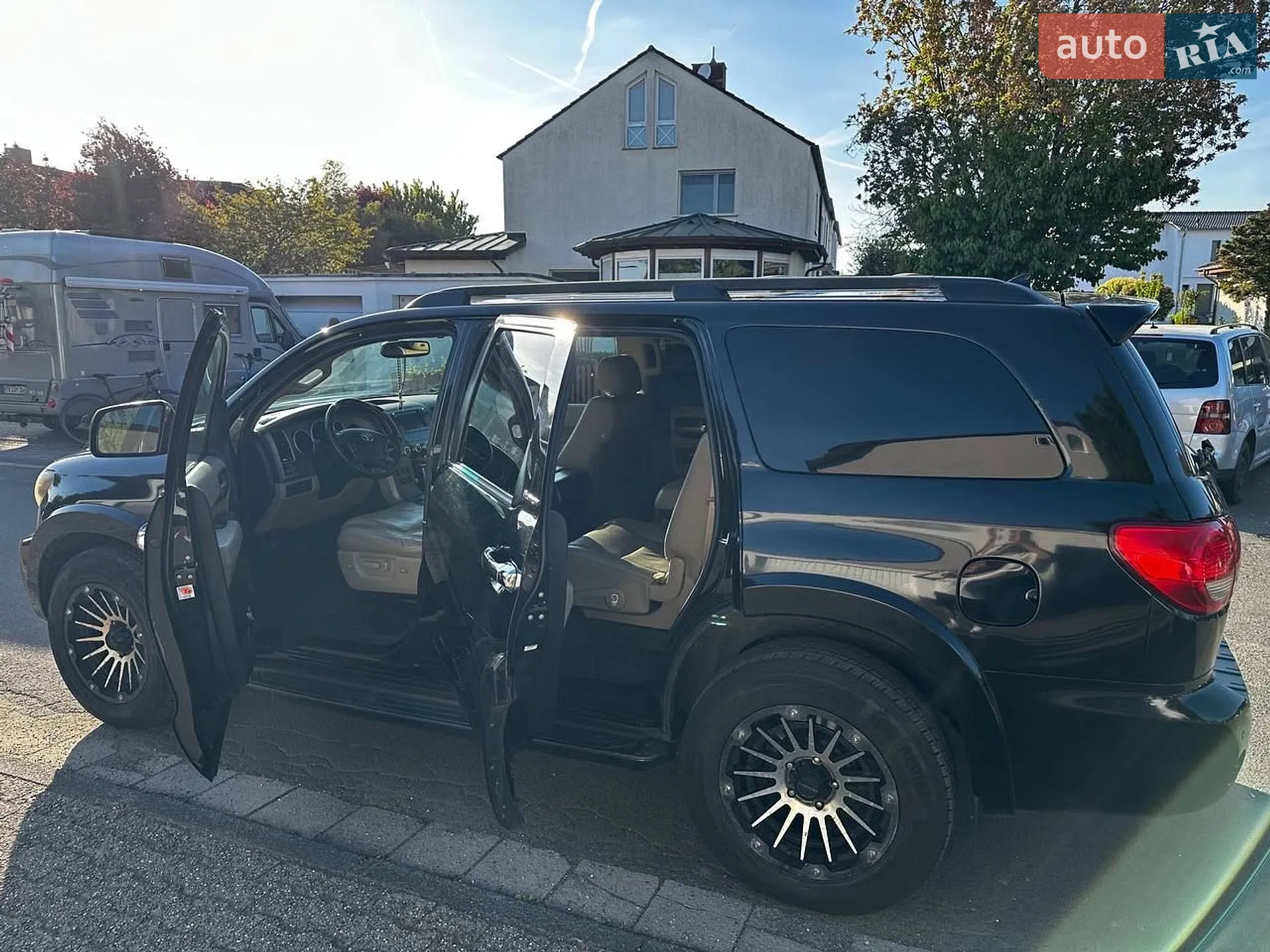 2012 Toyota Sequoia - мініатюра 2