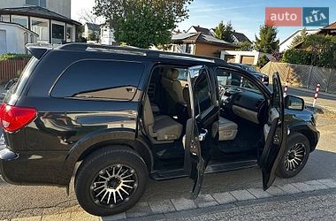 Внедорожник / Кроссовер Toyota Sequoia 2012 в Киеве