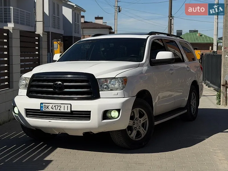 Toyota Sequoia