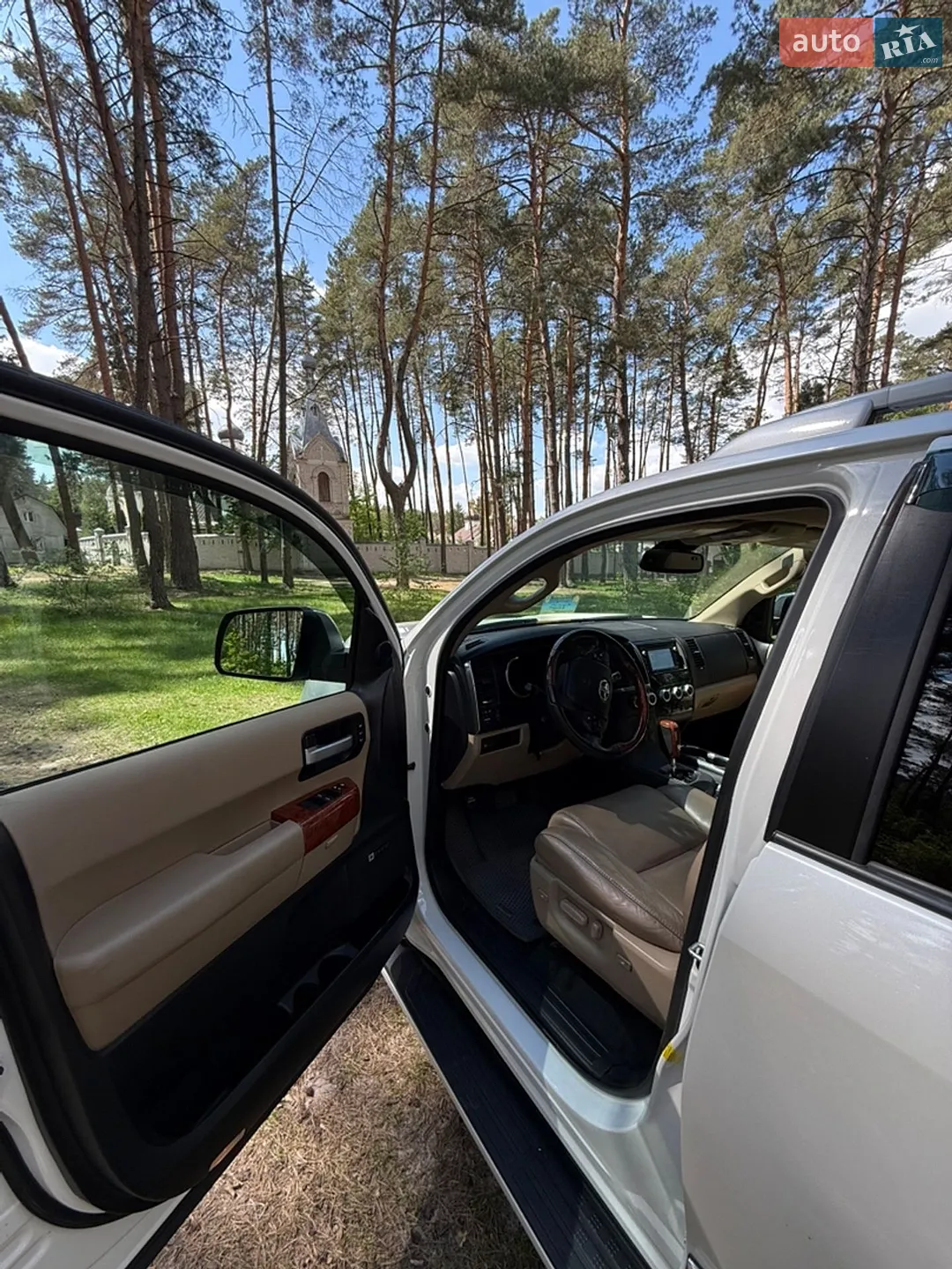 2019 Toyota Sequoia - мініатюра 26