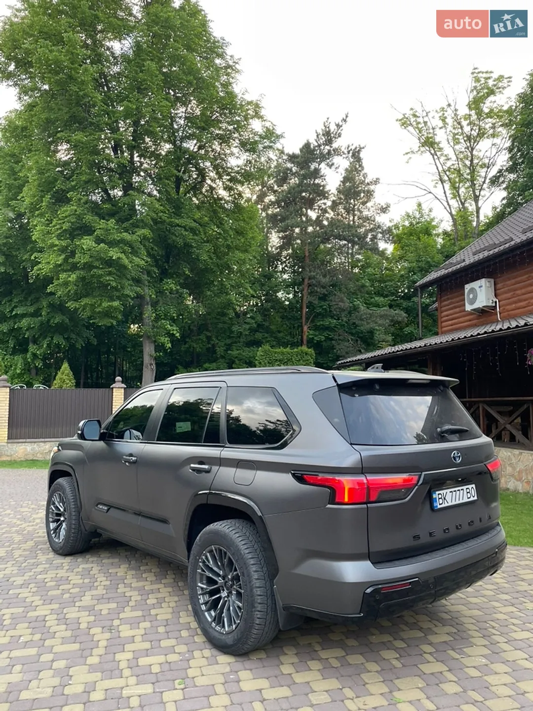 2022 Toyota Sequoia - мініатюра 7