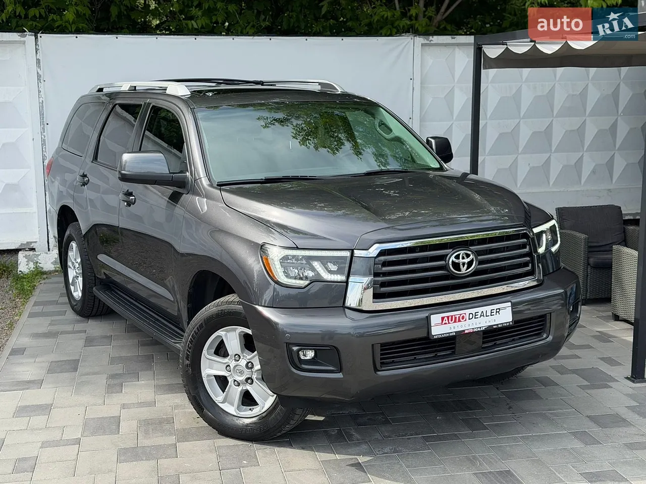 2018 Toyota Sequoia - мініатюра 5