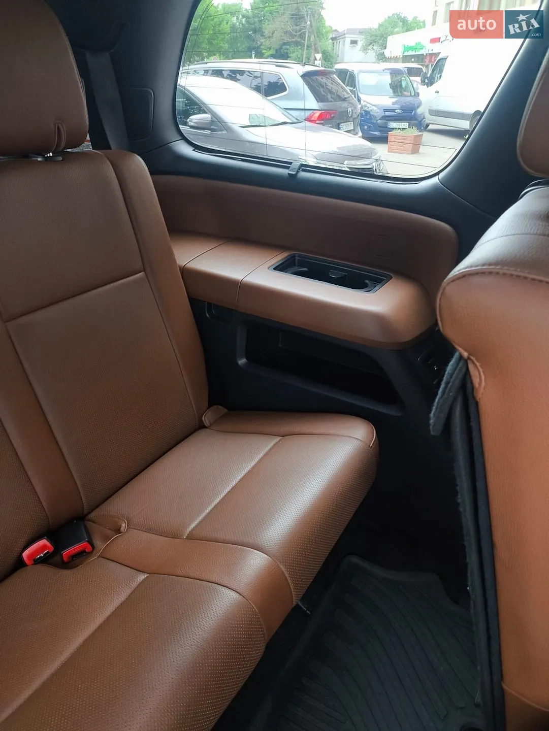 2015 Toyota Sequoia - мініатюра 28