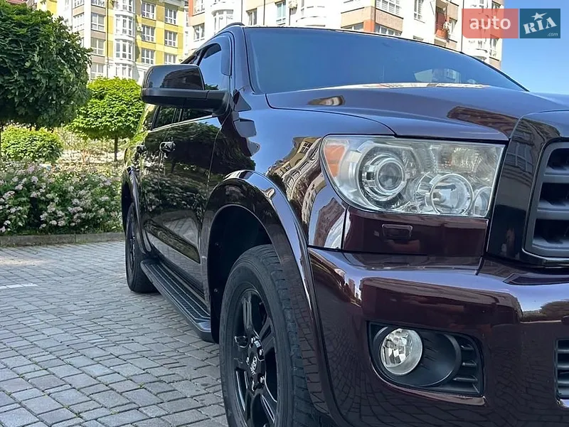 Toyota Sequoia 2012 VIN 5TDBM5G17CS001768 фото оголошення 20 з 79
