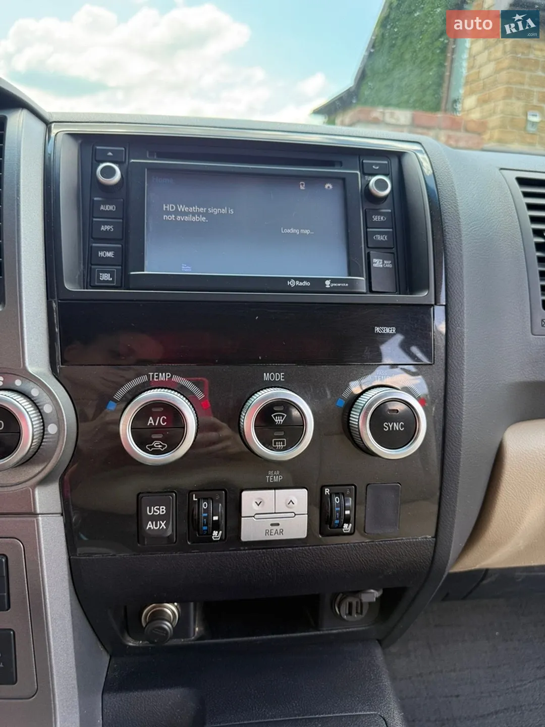 2016 Toyota Sequoia - мініатюра 20