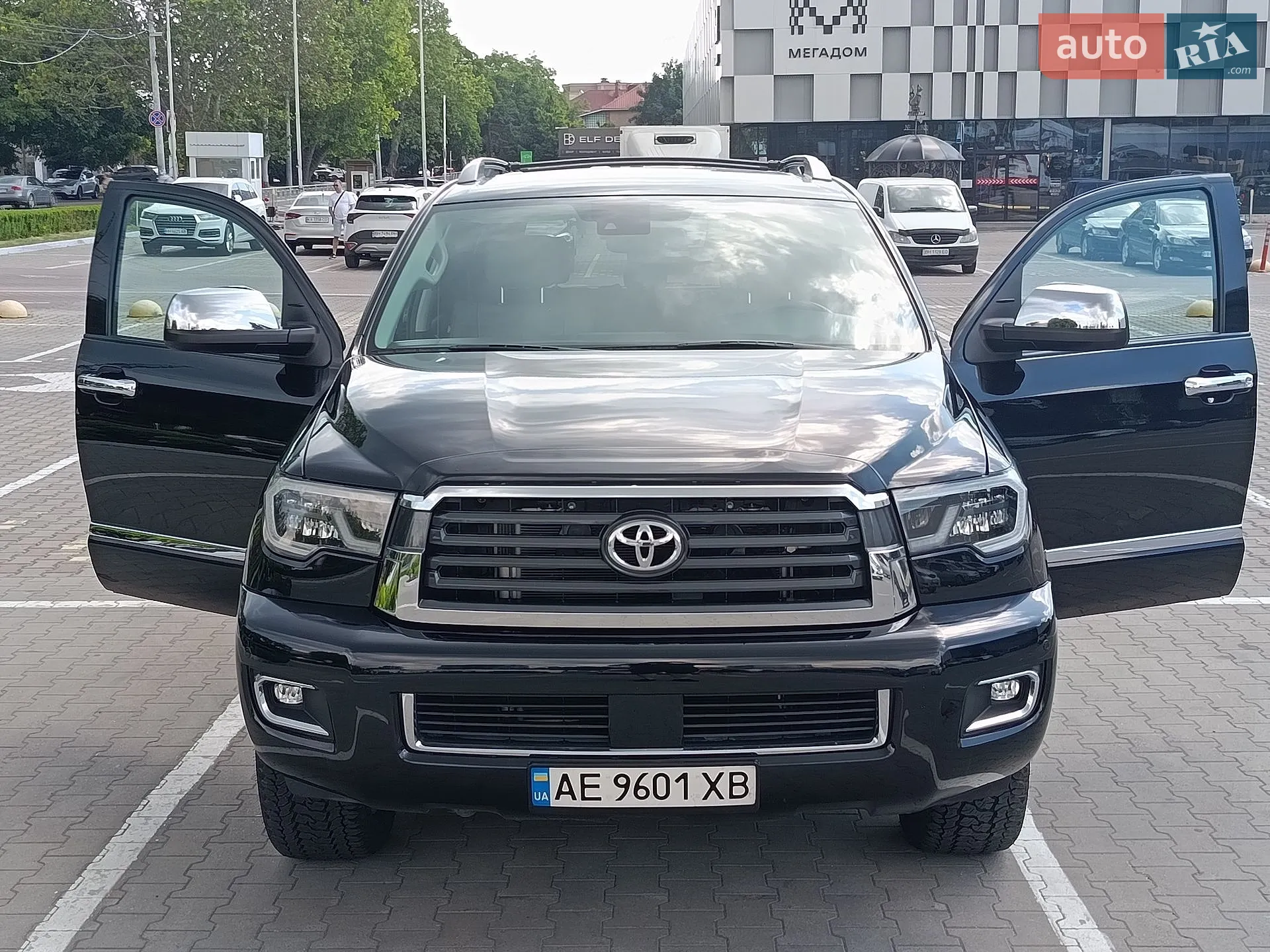 2018 Toyota Sequoia - мініатюра 5