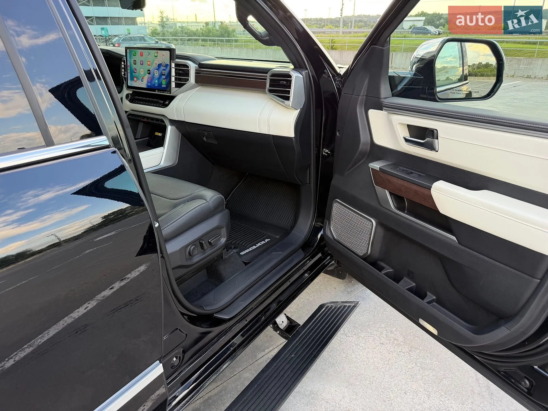 2023 Toyota Sequoia - мініатюра 20