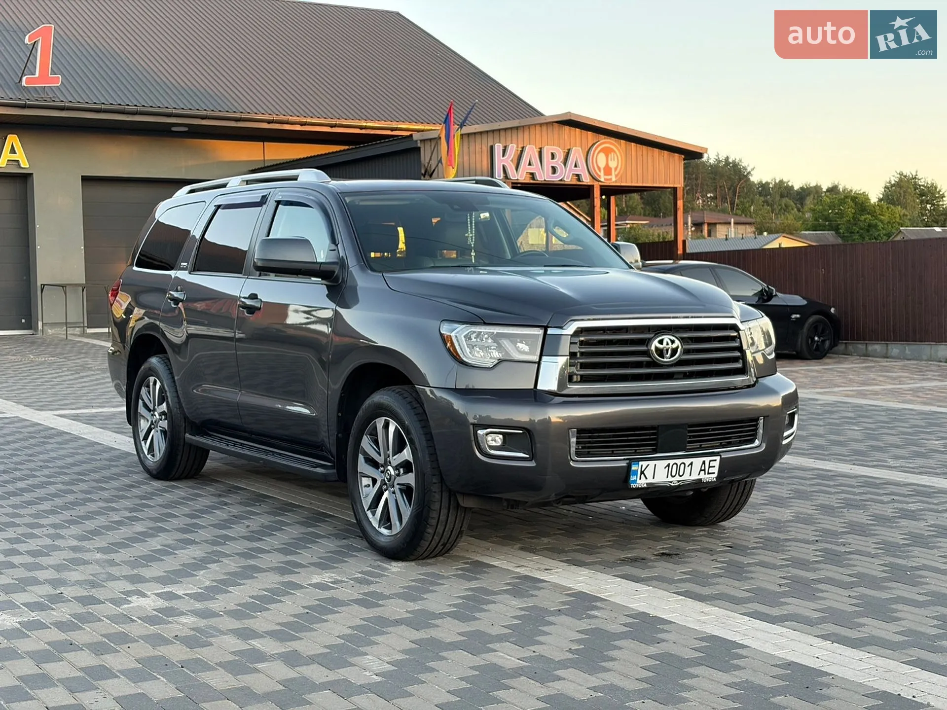 2019 Toyota Sequoia - фото 1