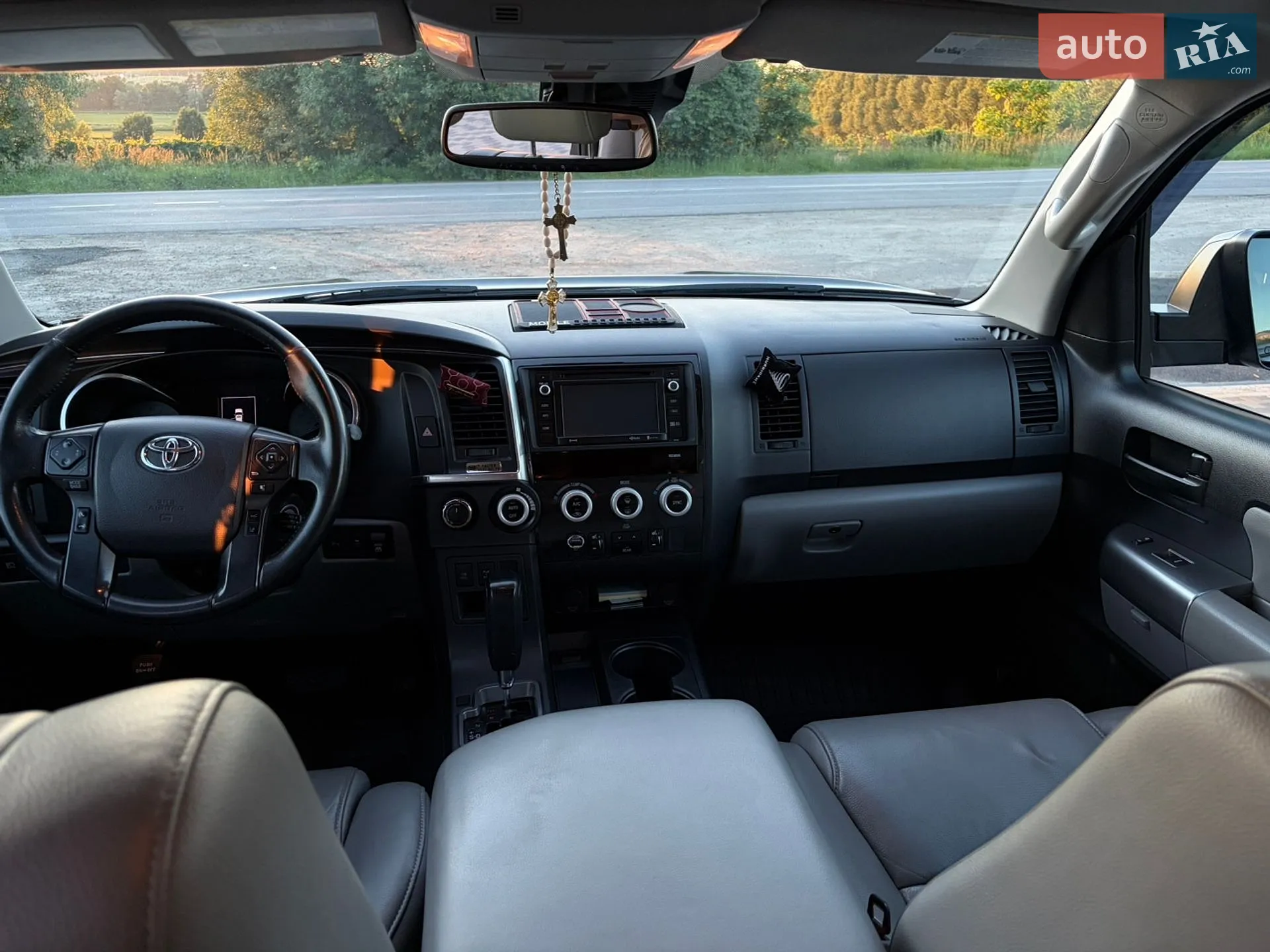 2019 Toyota Sequoia - мініатюра 36