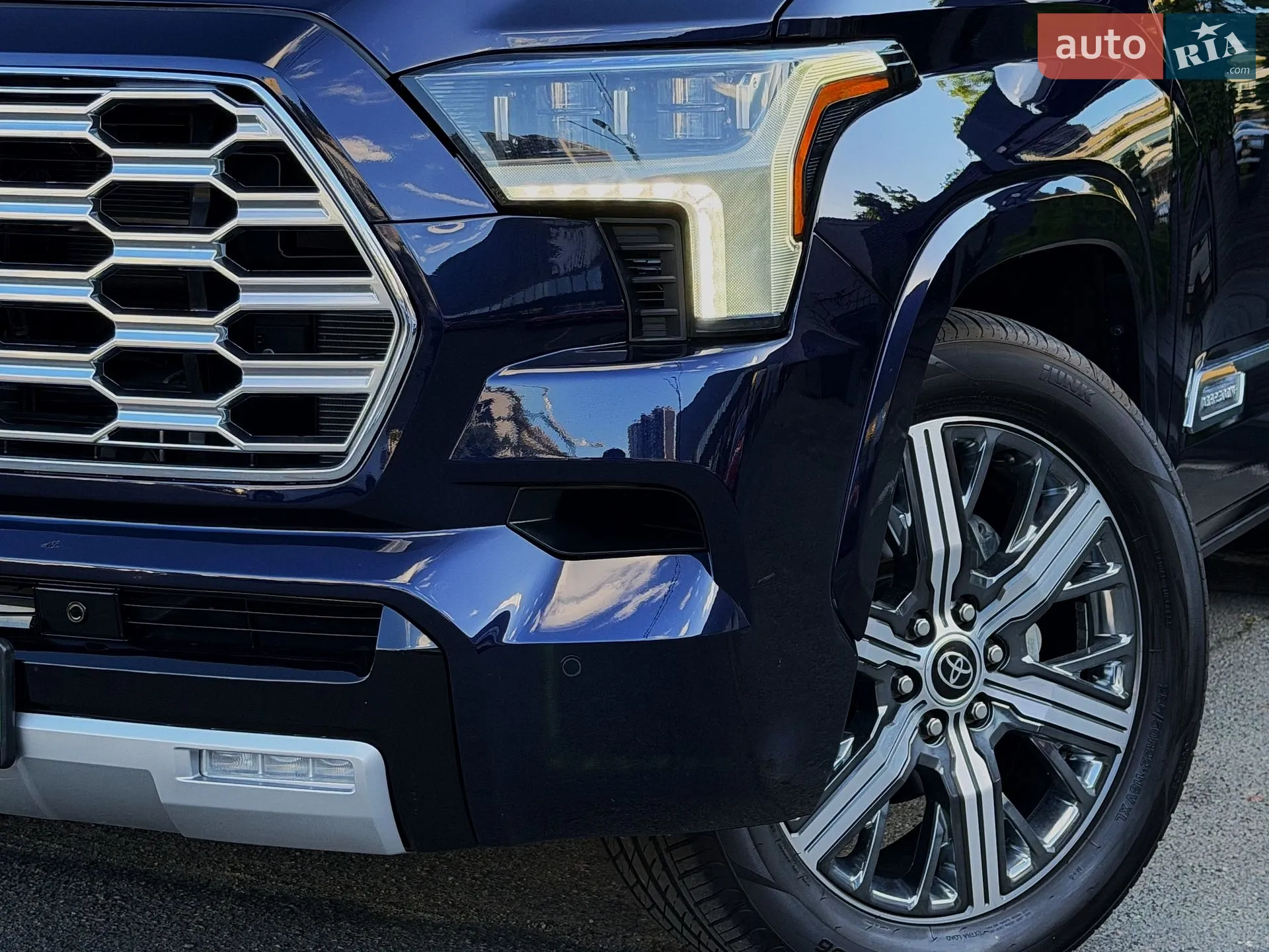 2023 Toyota Sequoia - мініатюра 8
