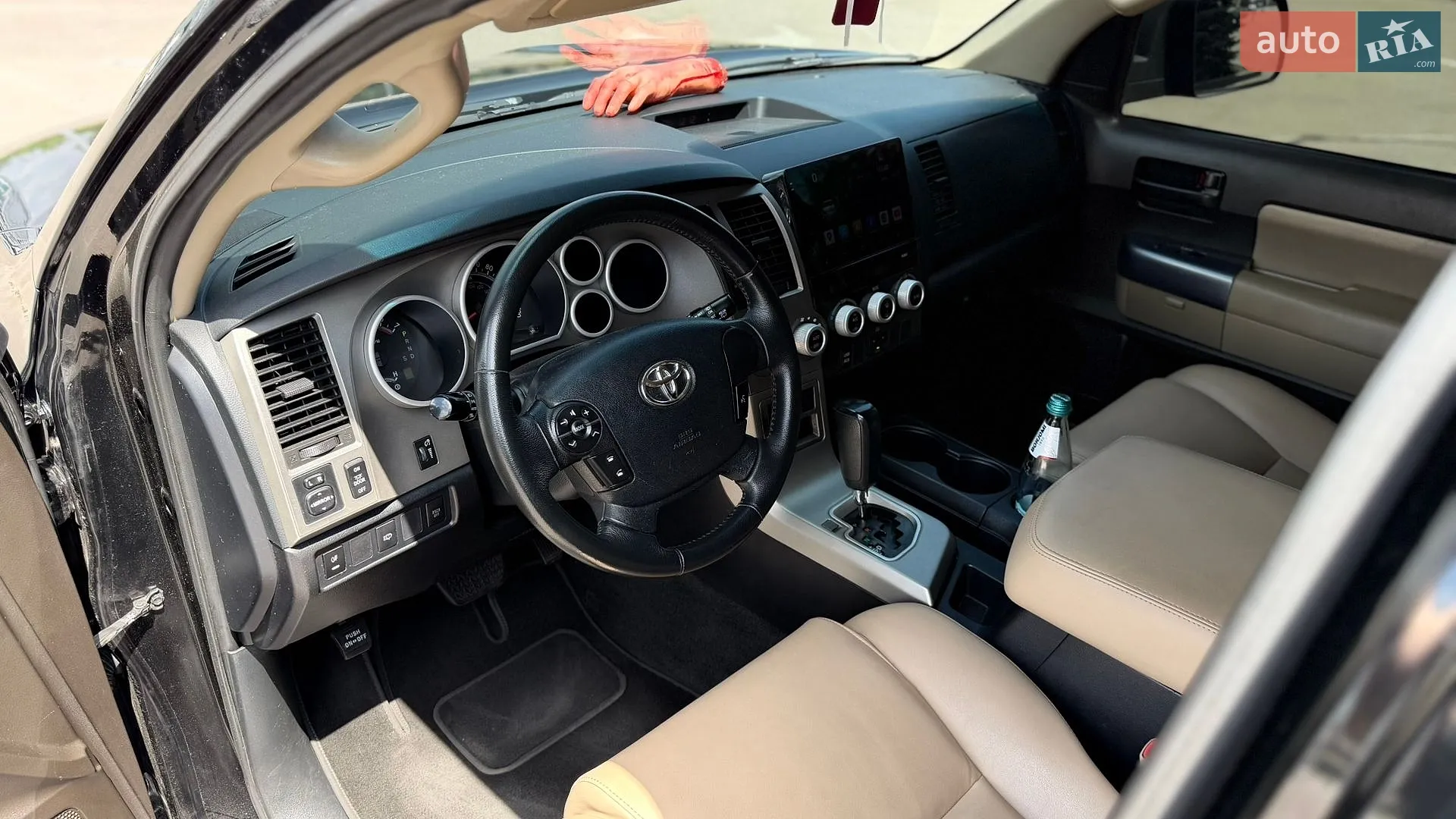 2013 Toyota Sequoia - мініатюра 11