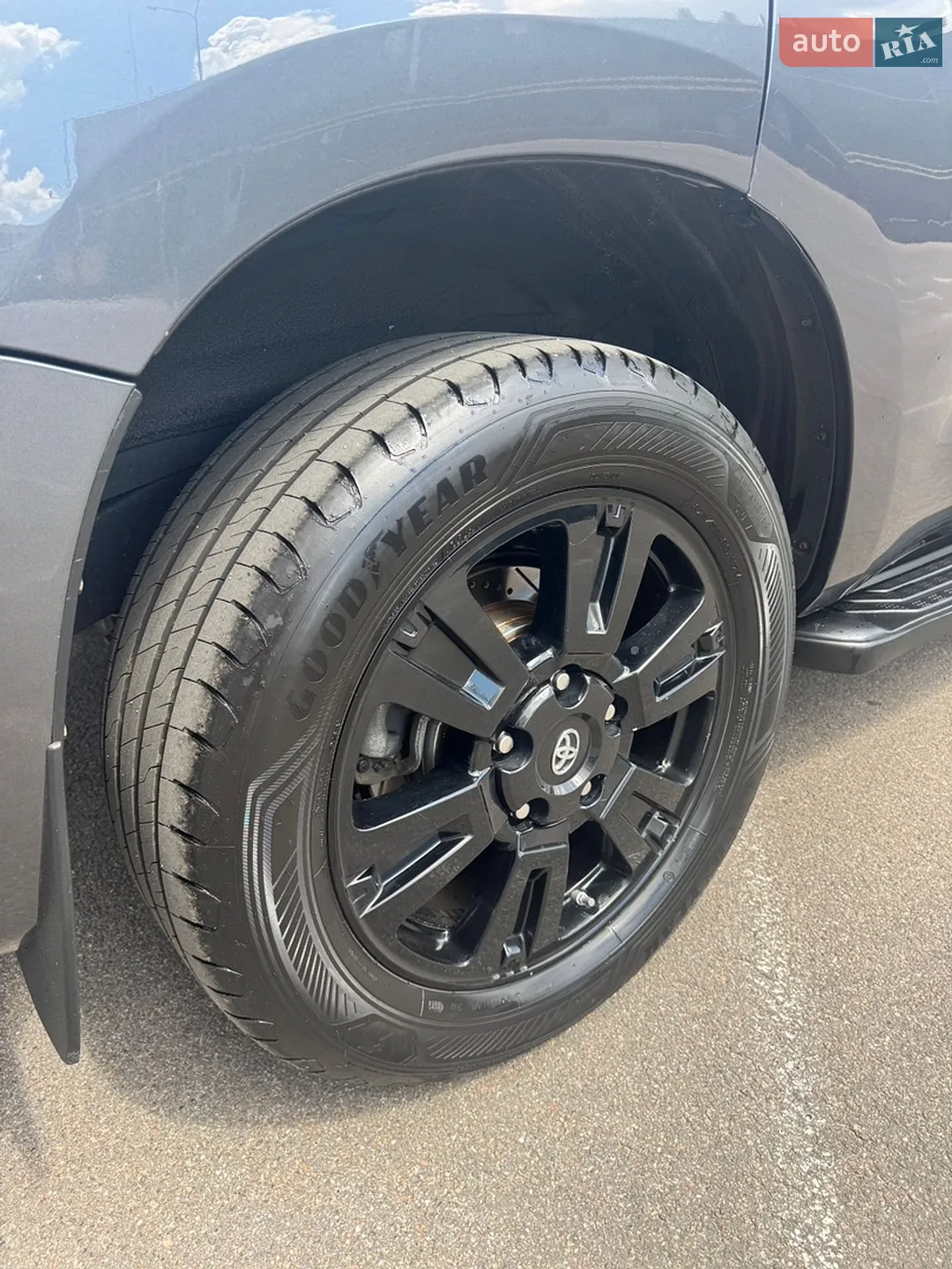 2019 Toyota Sequoia - мініатюра 9
