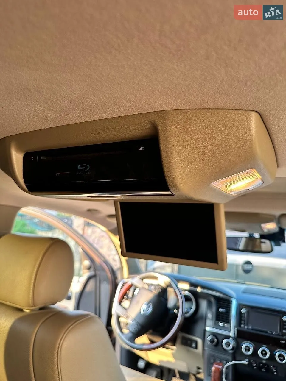 2019 Toyota Sequoia - мініатюра 19