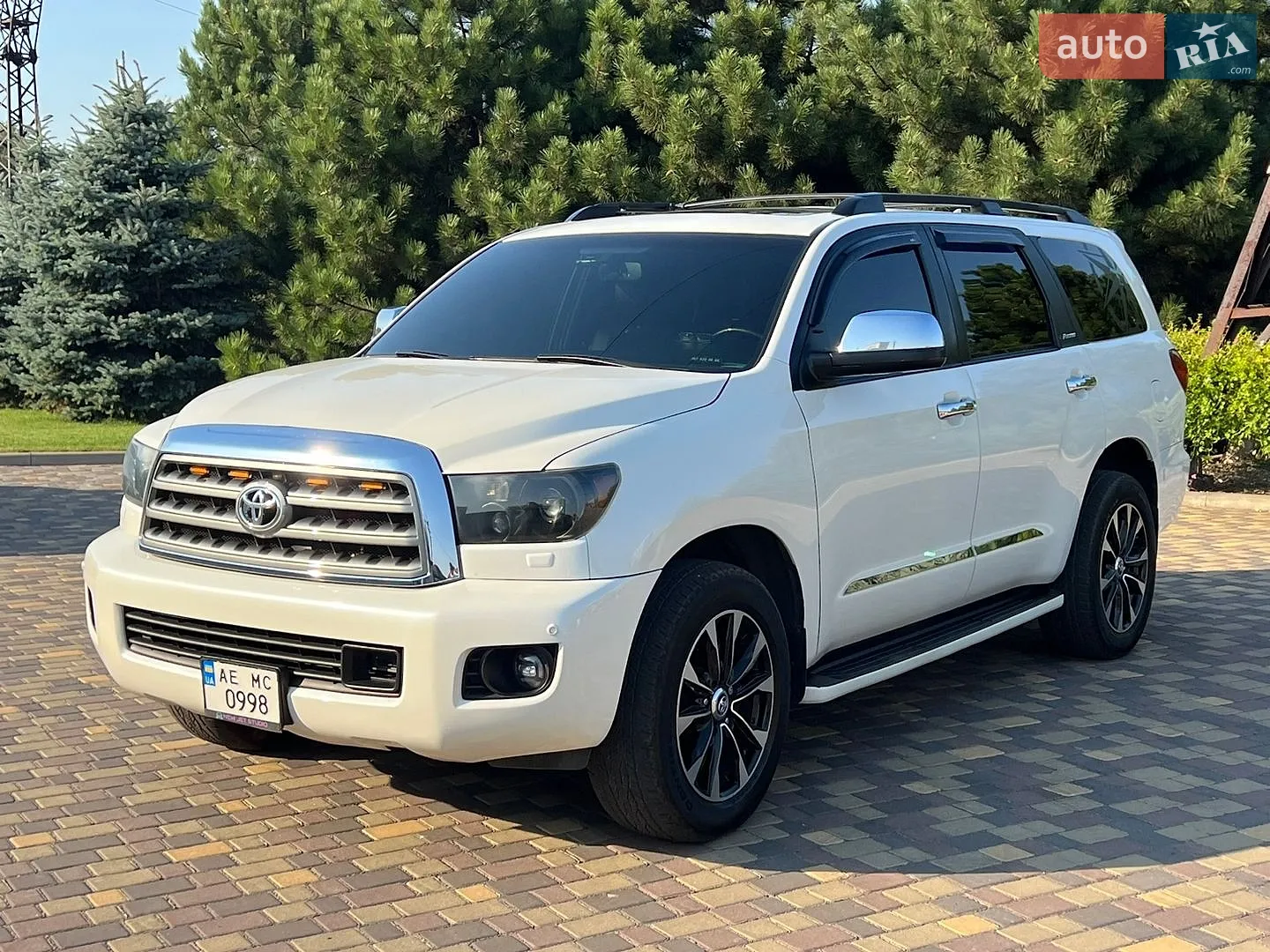 2014 Toyota Sequoia - фото 1
