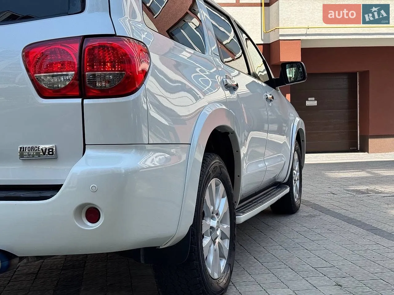 2013 Toyota Sequoia - мініатюра 23