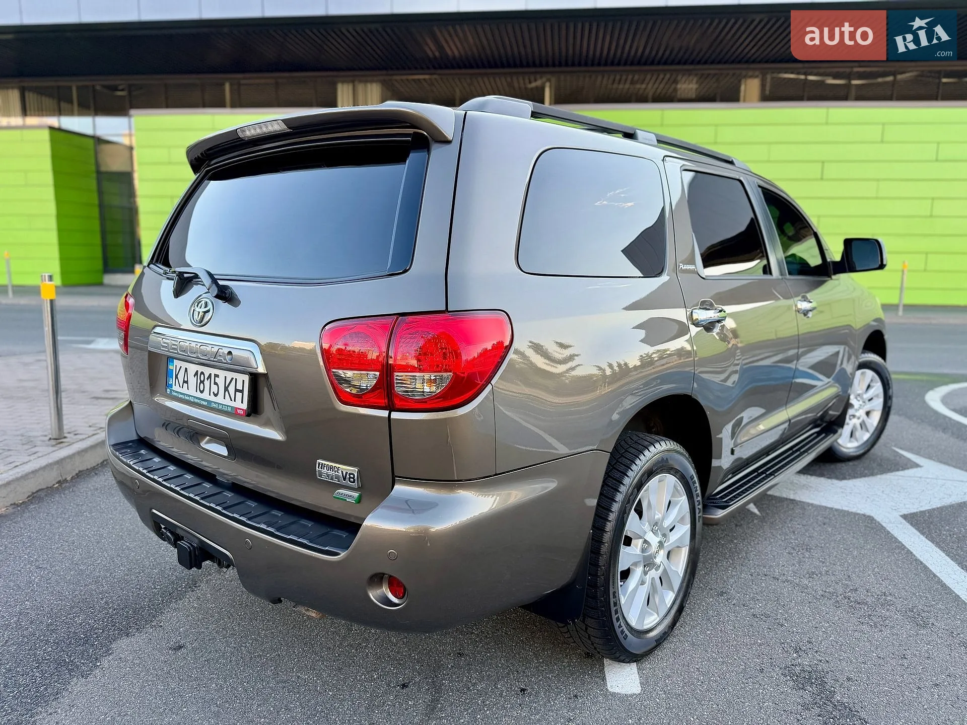 2013 Toyota Sequoia - мініатюра 16