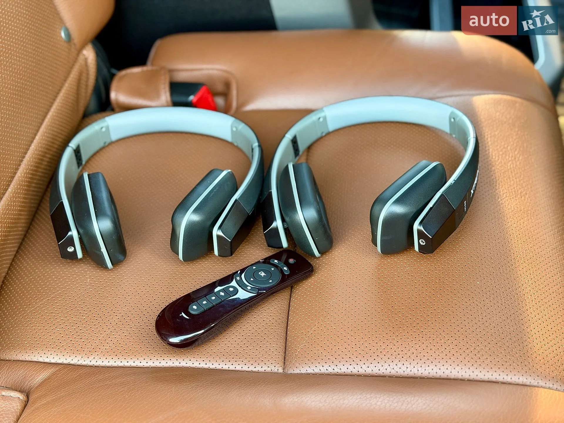 2013 Toyota Sequoia - мініатюра 48