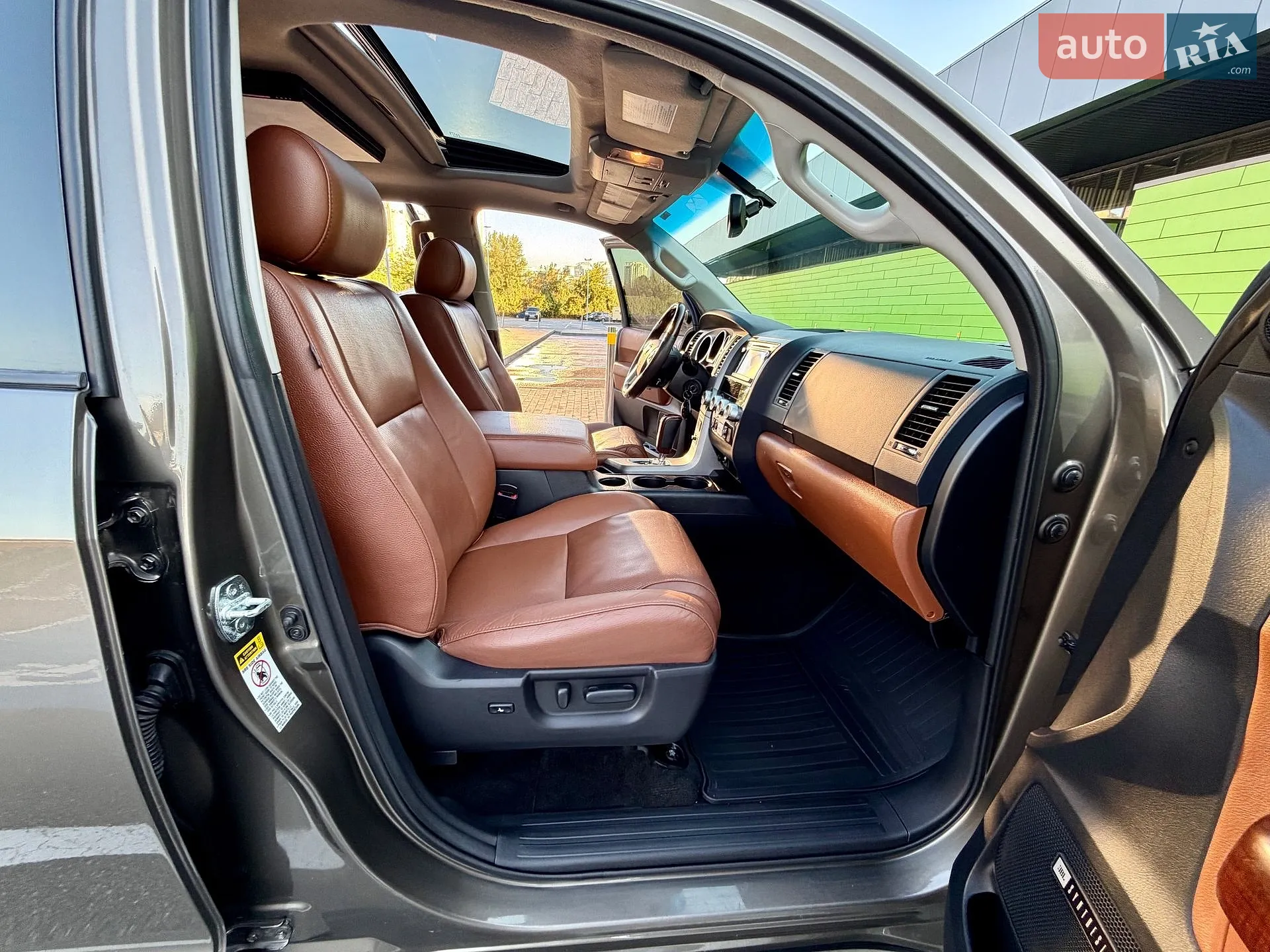 2013 Toyota Sequoia - мініатюра 52