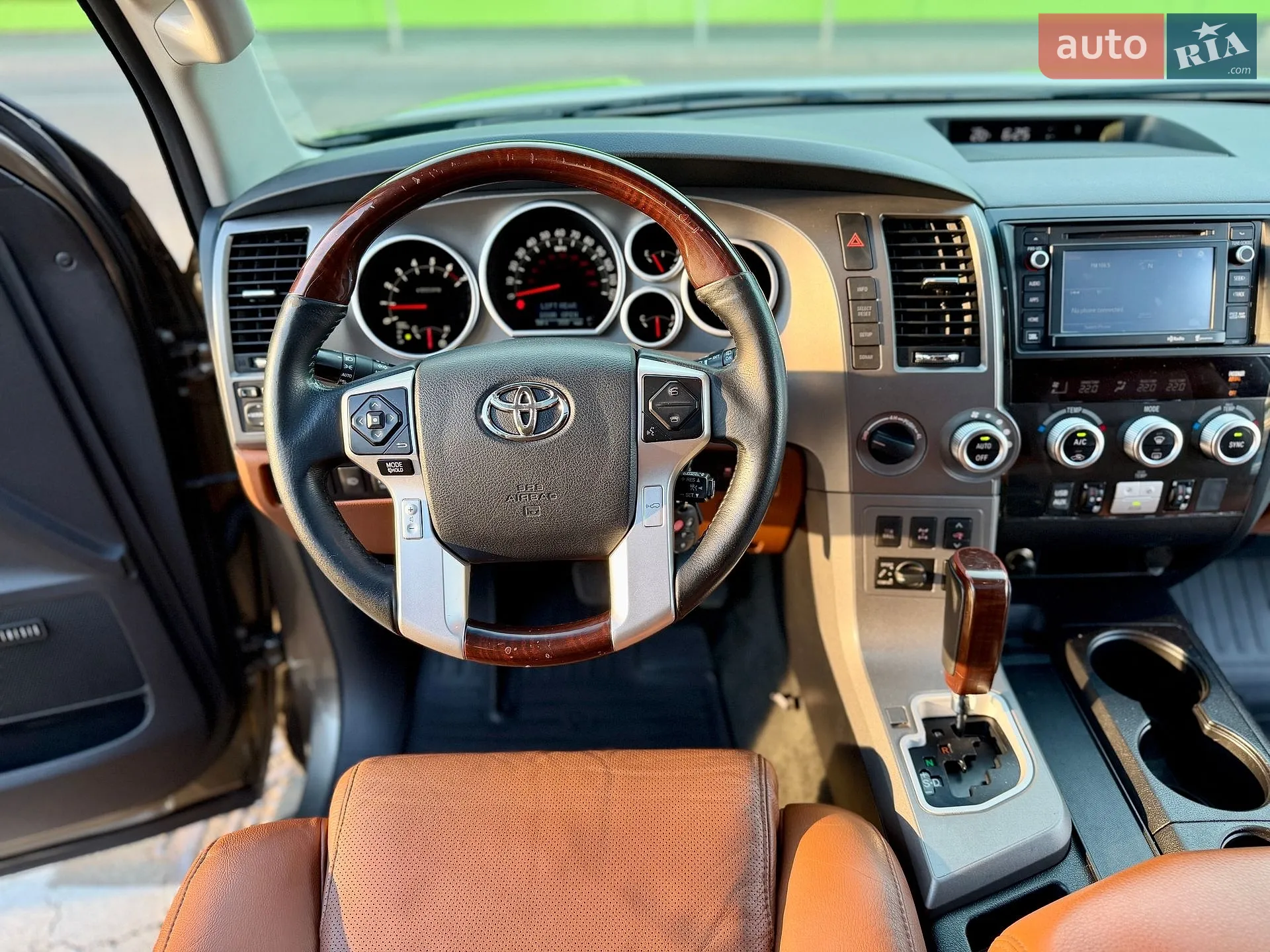 2013 Toyota Sequoia - мініатюра 58