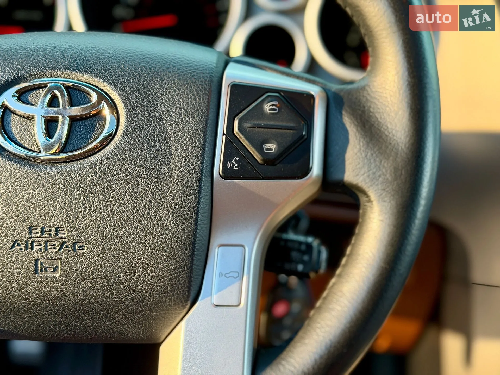2013 Toyota Sequoia - мініатюра 61