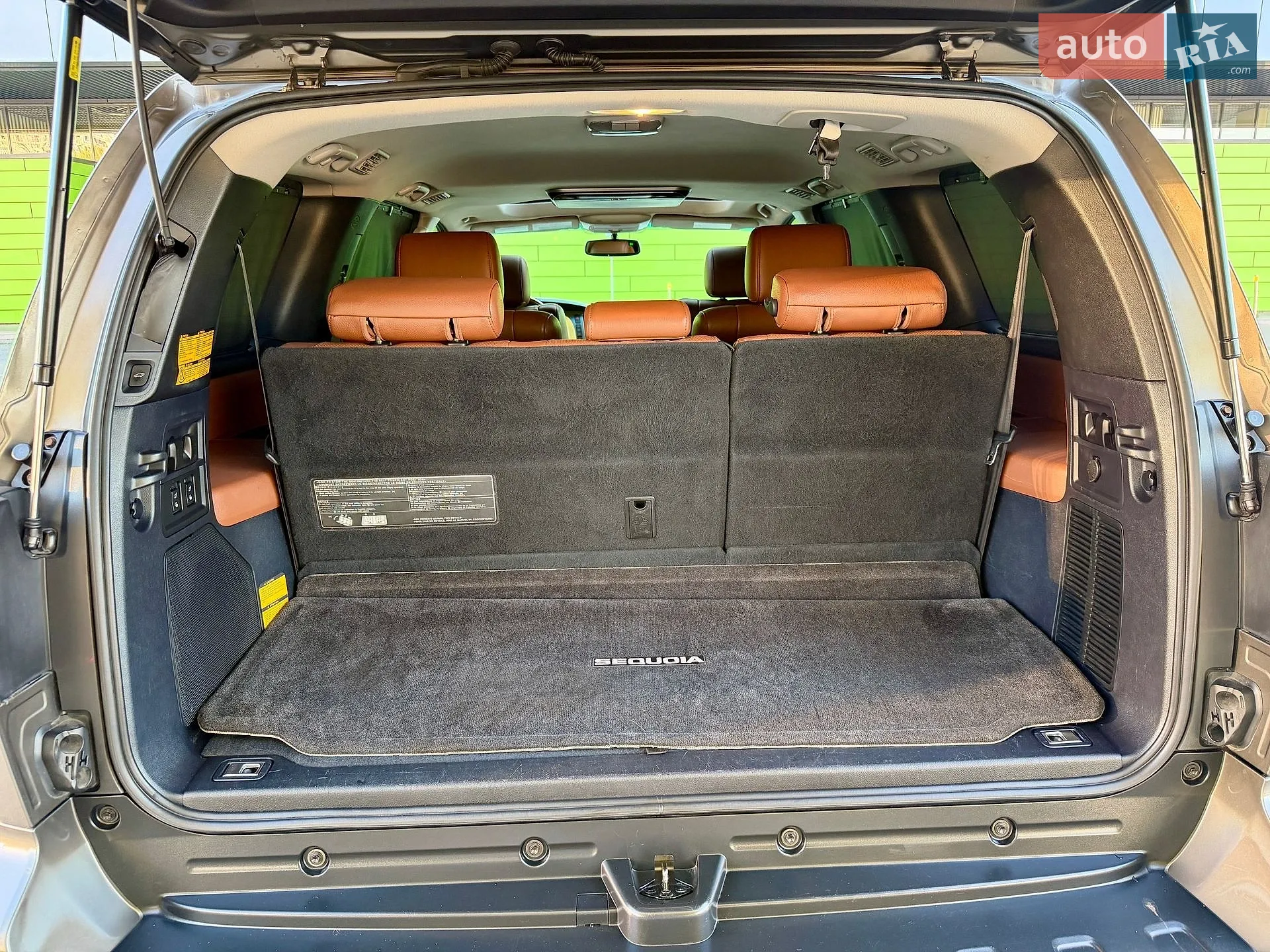2013 Toyota Sequoia - мініатюра 69