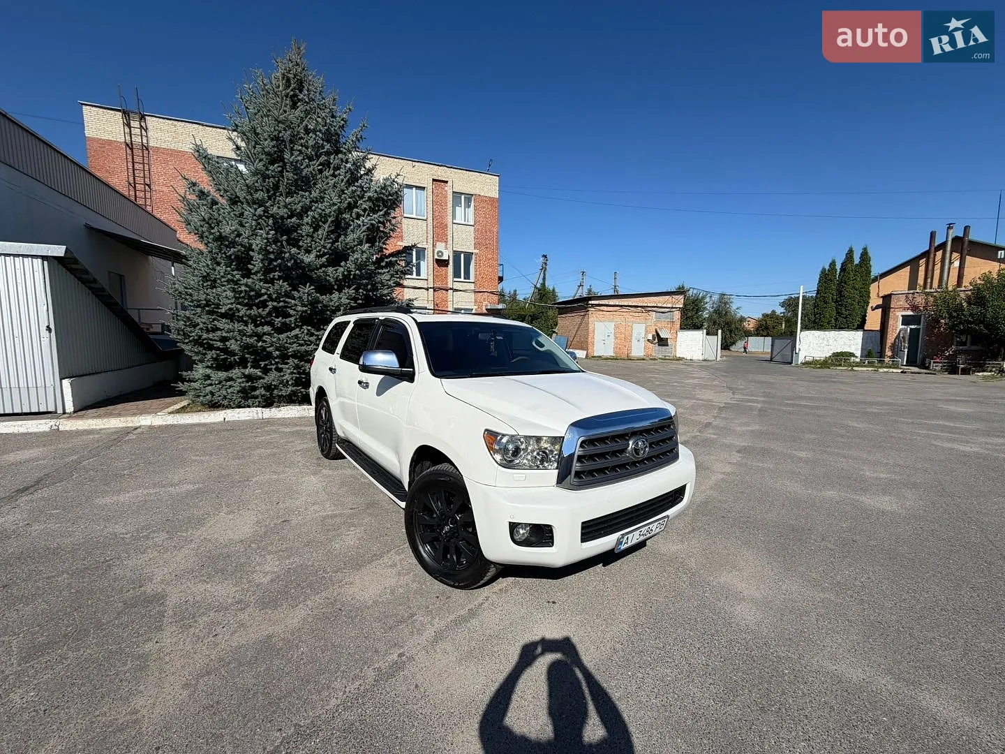 2010 Toyota Sequoia - мініатюра 2