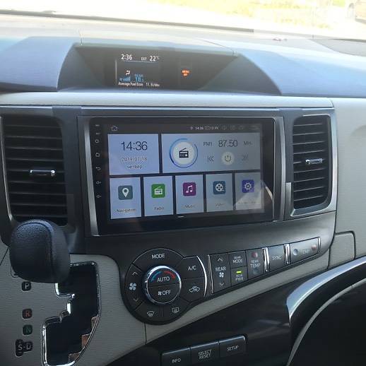 Минивэн Toyota Sienna 2013 в Калуше