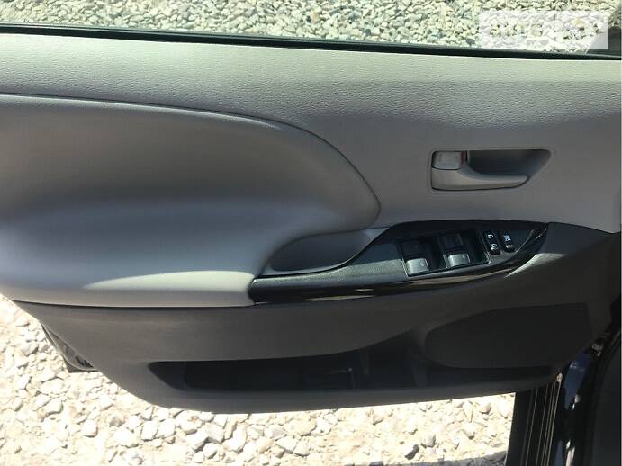 Минивэн Toyota Sienna 2013 в Калуше