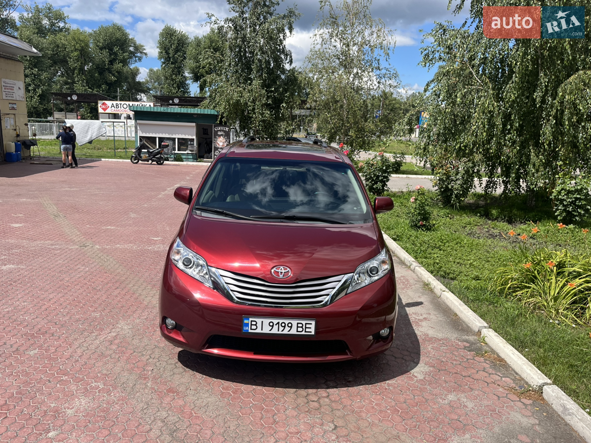 2016 Toyota Sienna - мініатюра 2