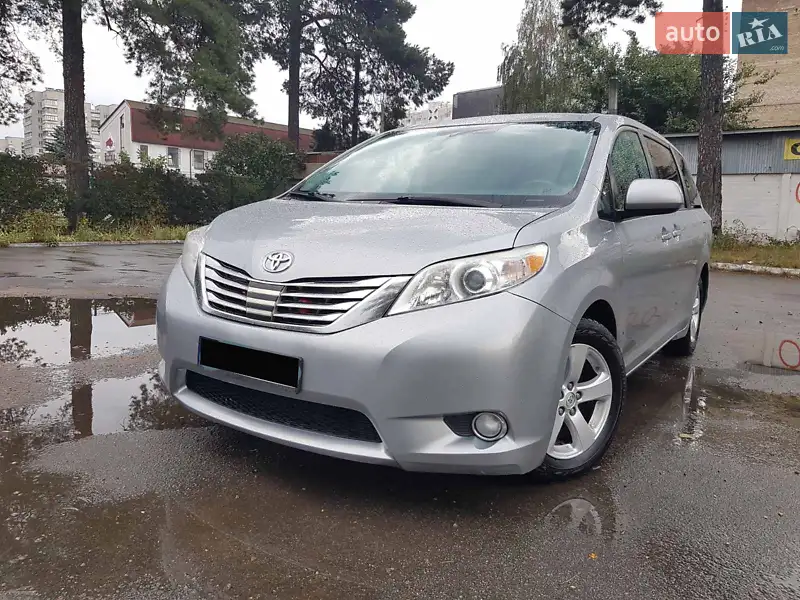 Toyota Sienna