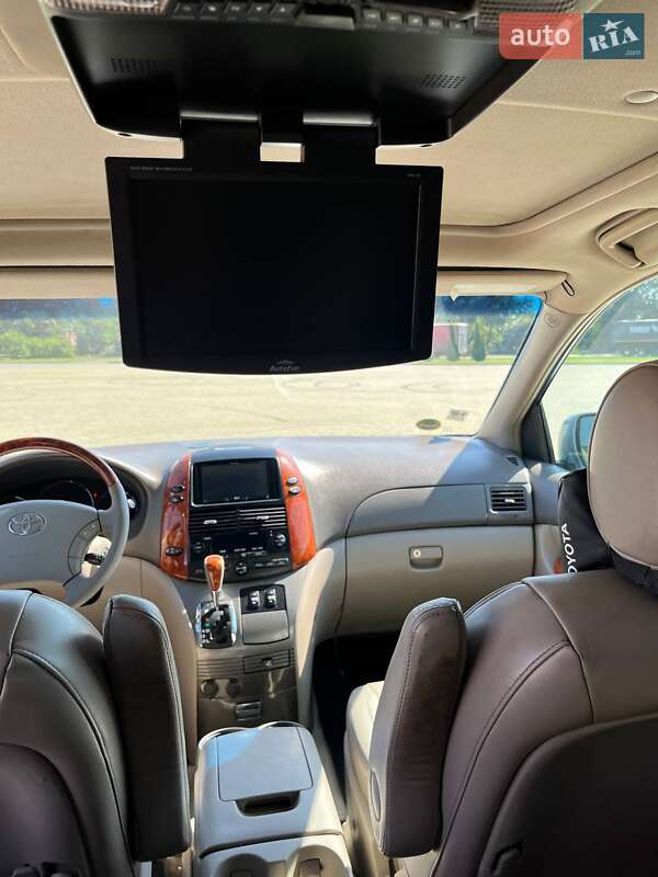 Минивэн Toyota Sienna 2007 в Одессе
