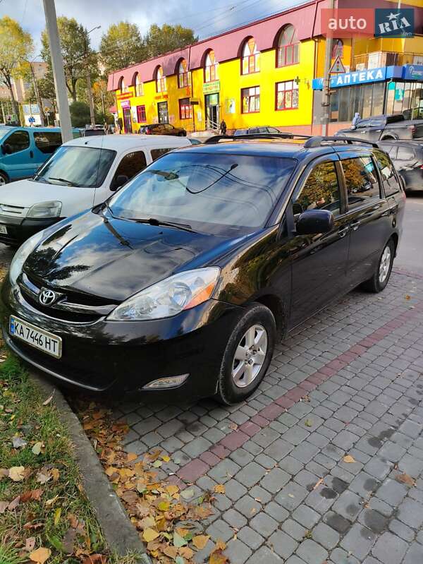 Минивэн Toyota Sienna 2008 в Тернополе фото 2 Минивэн Toyota Sienna 2008 в Тернополе