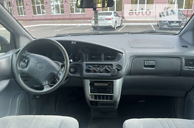 Минивэн Toyota Sienna 2002 в Одессе