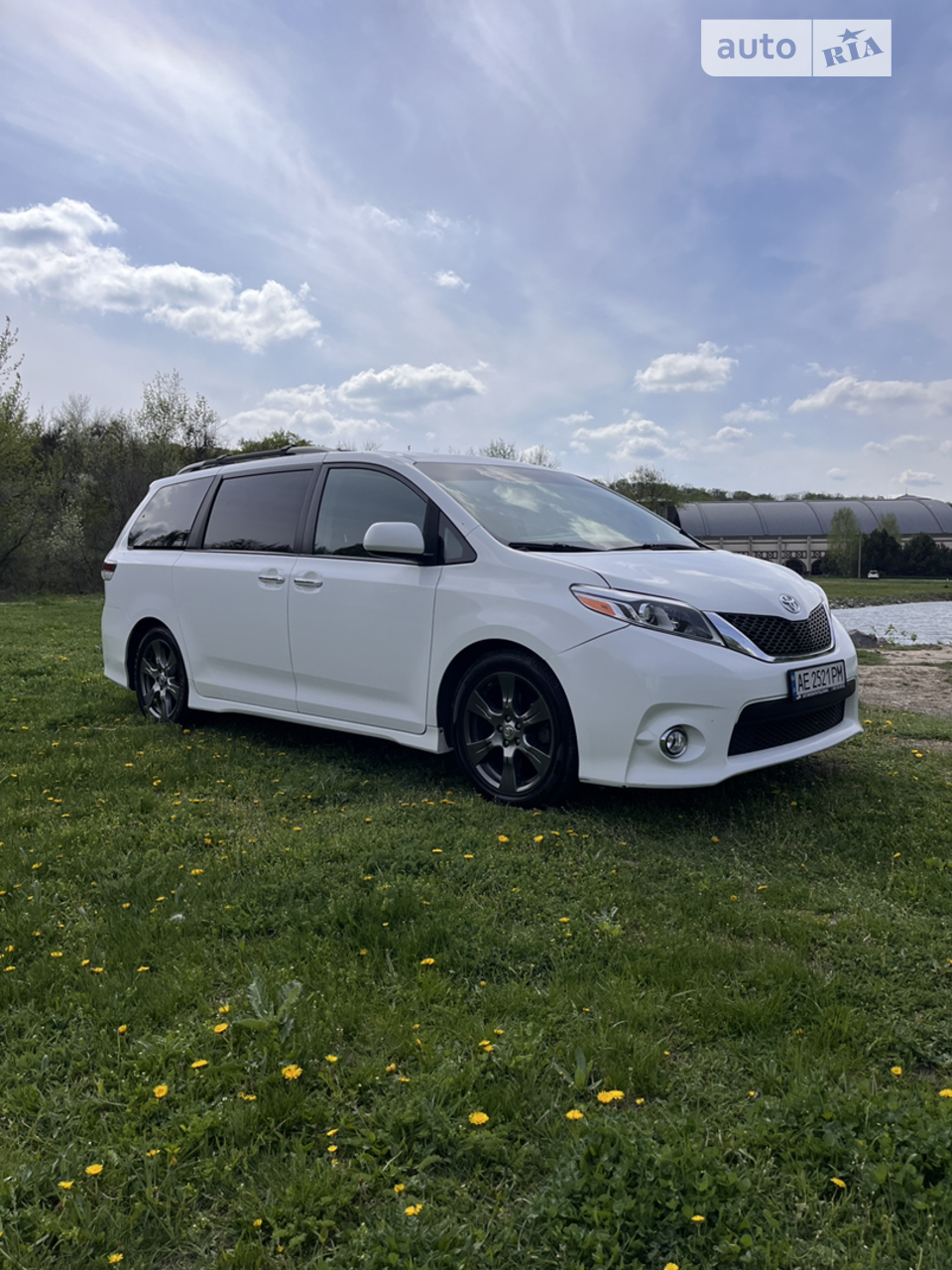2017 Toyota Sienna - мініатюра 36