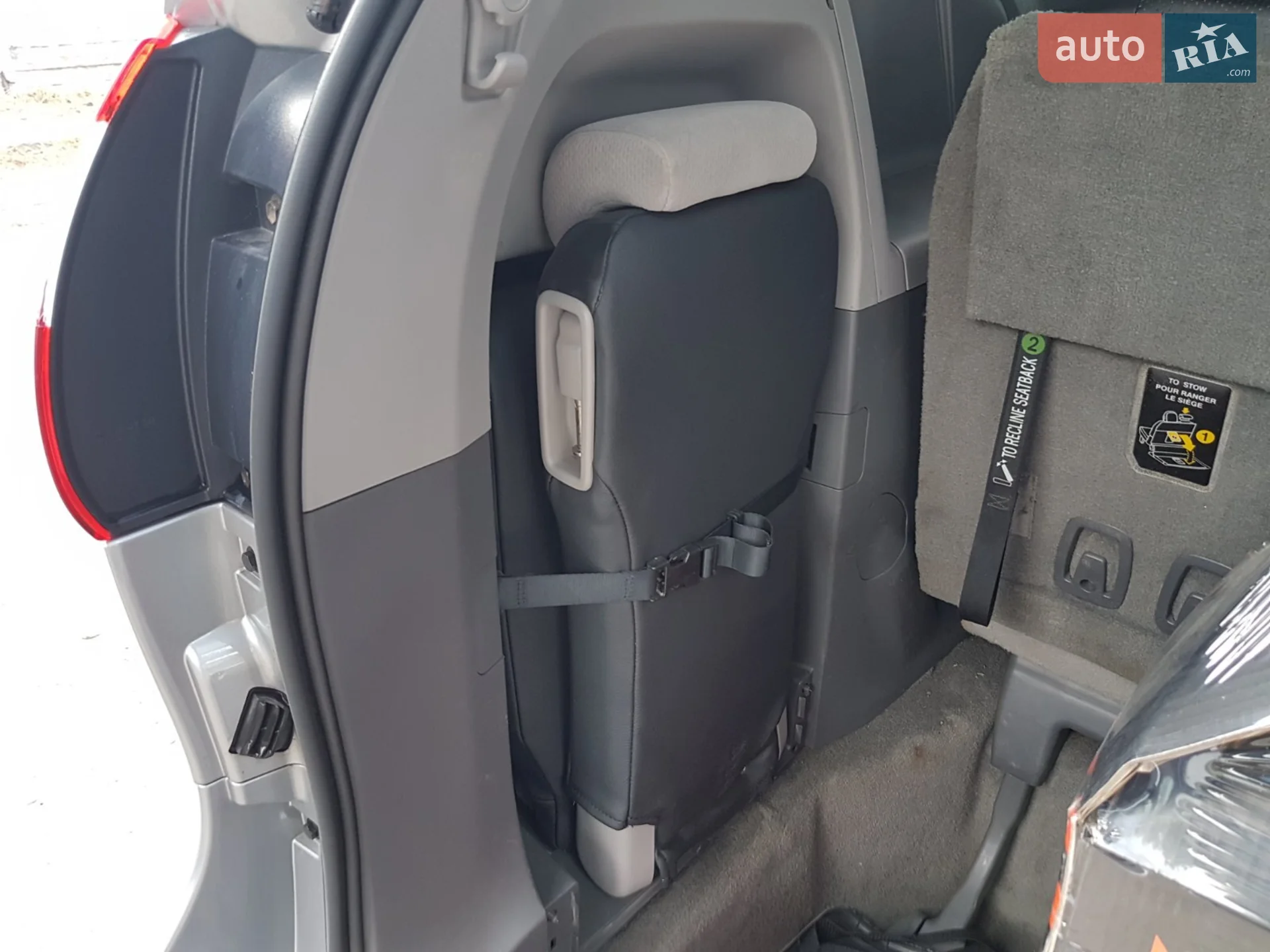2015 Toyota Sienna - мініатюра 27