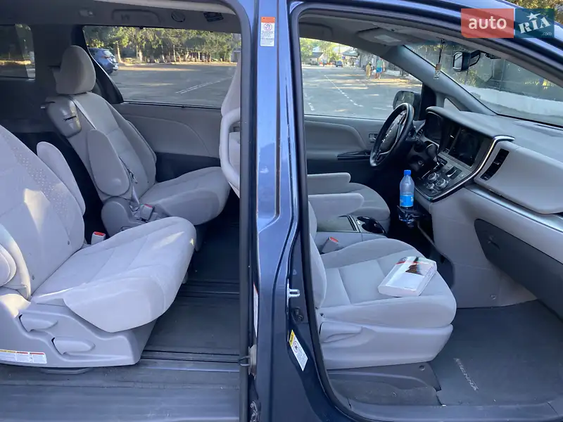 Toyota Sienna 2017 VIN 5TDKZ3DC7HS817477 фото оголошення 16 з 76