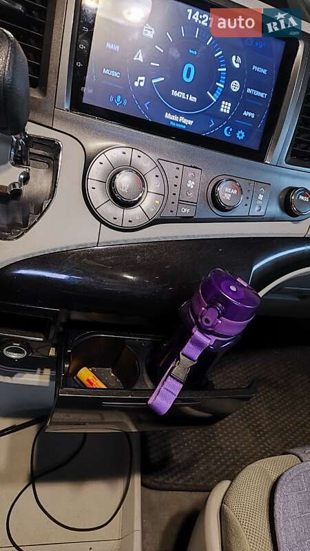 Мінівен Toyota Sienna 2010 в Вінниці