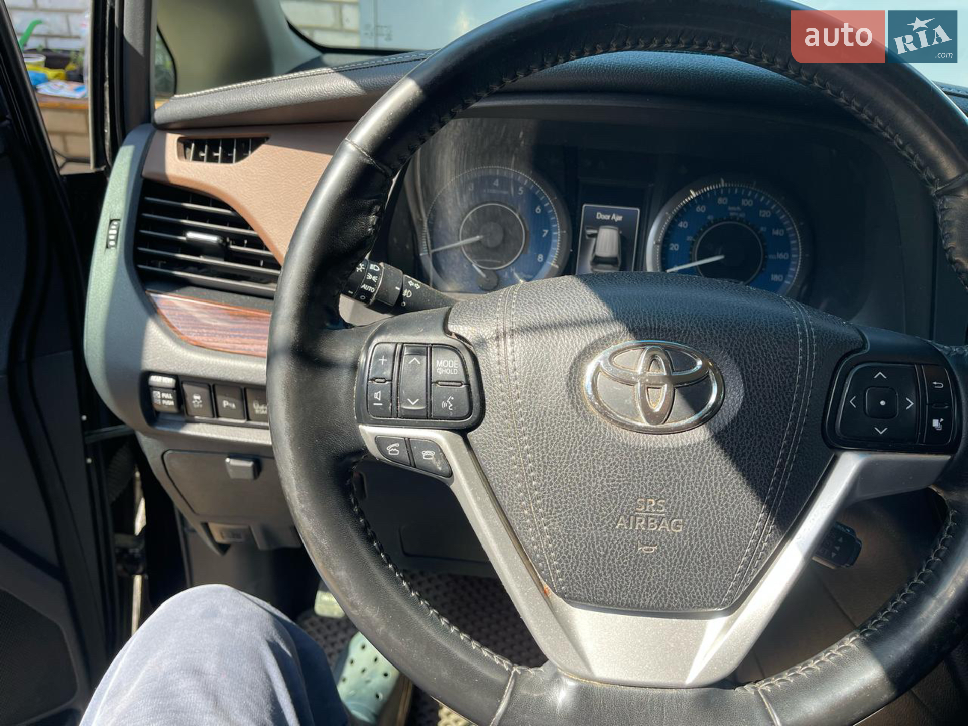 2017 Toyota Sienna - мініатюра 8