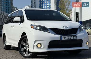 Минивэн Toyota Sienna 2016 в Одессе